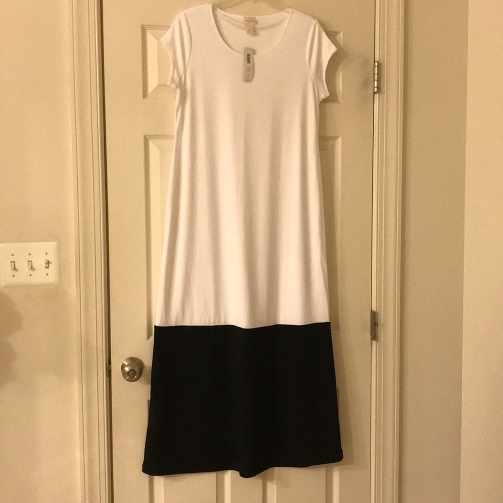 Black & white maxi dress
